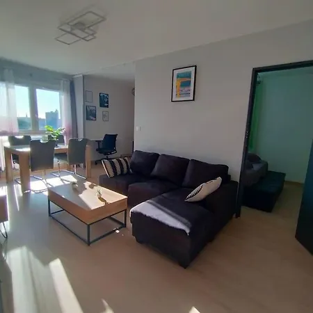 Daire Et Calme En Bord De Loire. Nantes